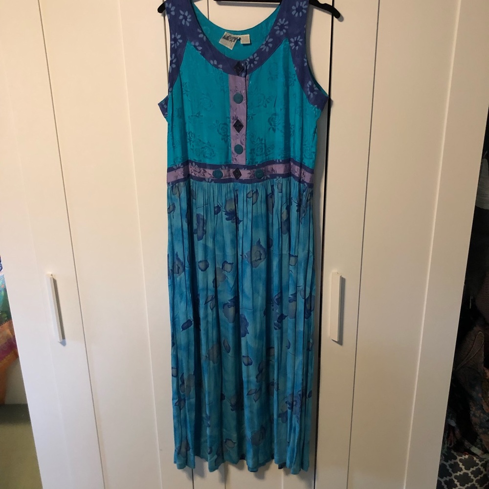Trotters Maxi Dress